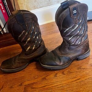 Brown Western Cowboy Boots with Quilted Shaft